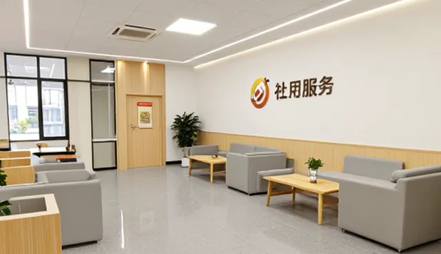 软装搭配中装饰设计的性能表现与适用场景分析